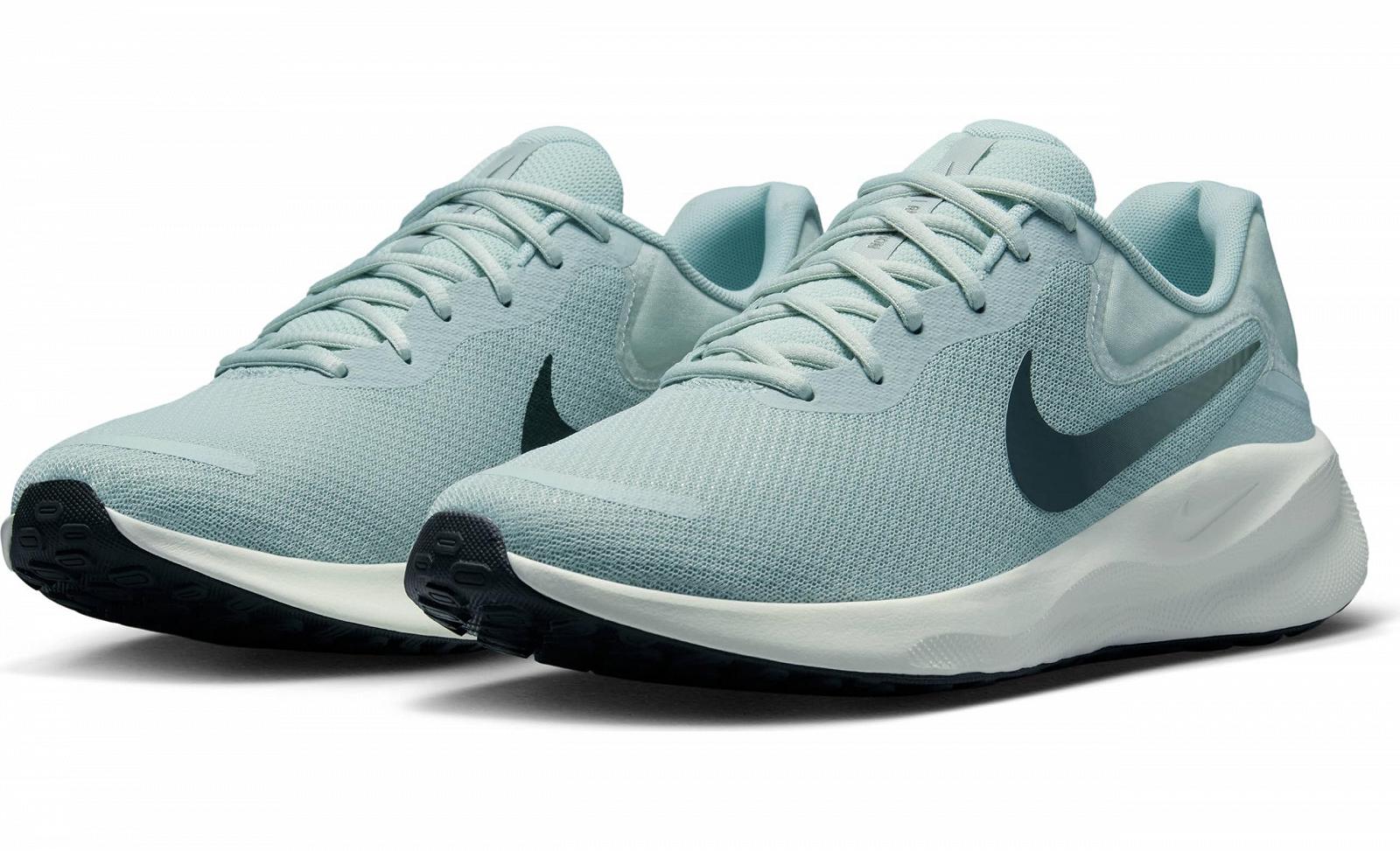 Кросівки Nike Revolution 7 для чоловіків, фото №2