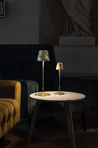 Настільна лампа Zafferano Poldina Pro Wireless Rechargeable Touch Dimmer 2200-3000 K 38 см Avio Blue - Crackle Gold Leaf synthetic.ua - Фото 1