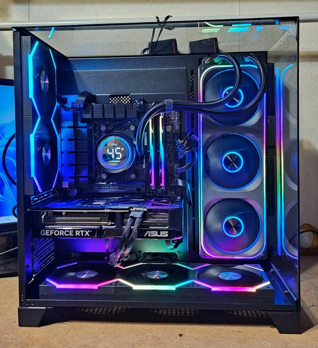 Комп'ютер AMD Ryzen 7 7700 5.3 GHZ, RTX 5070 12GB, 32GB DDR5, SSD M.2 1TB, фото №6 Комп'ютер AMD Ryzen 7 7700 5.3 GHZ, RTX 5070 12GB, 32GB DDR5, SSD M.2 1TB, фото №6