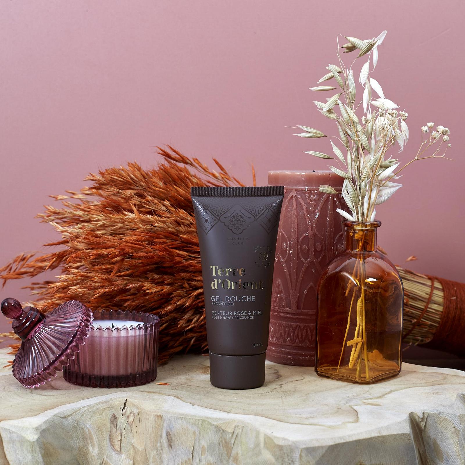 Гель для душу COSMETIC CLUB Terre d'Orient SC0610 з ароматом троянди та меду зволожуючий та пом'якшувальний 100 мл, фото №4