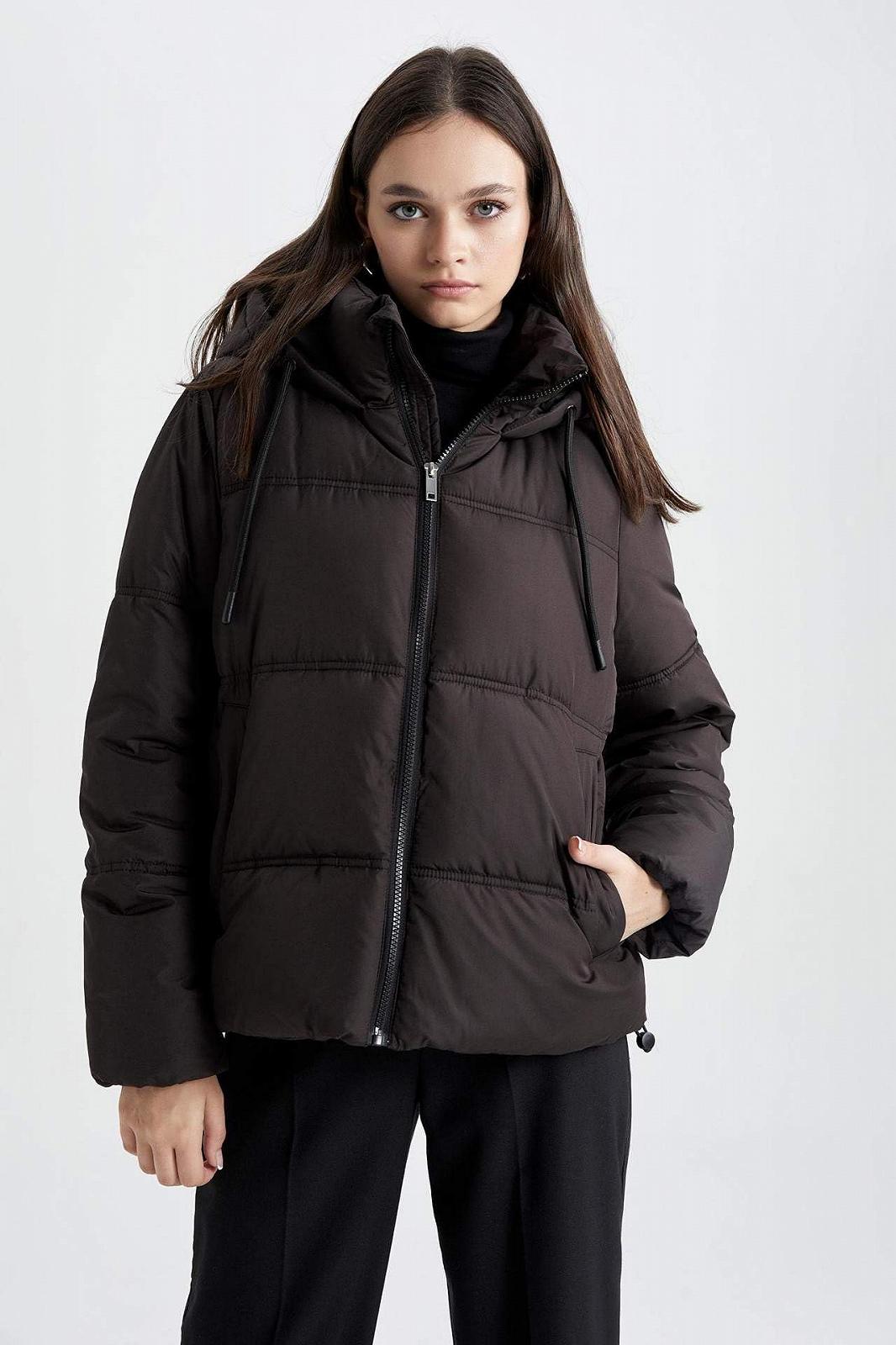 Жіноча зимова куртка Пальто DeFacto Relax Fit З капюшоном, фото №4