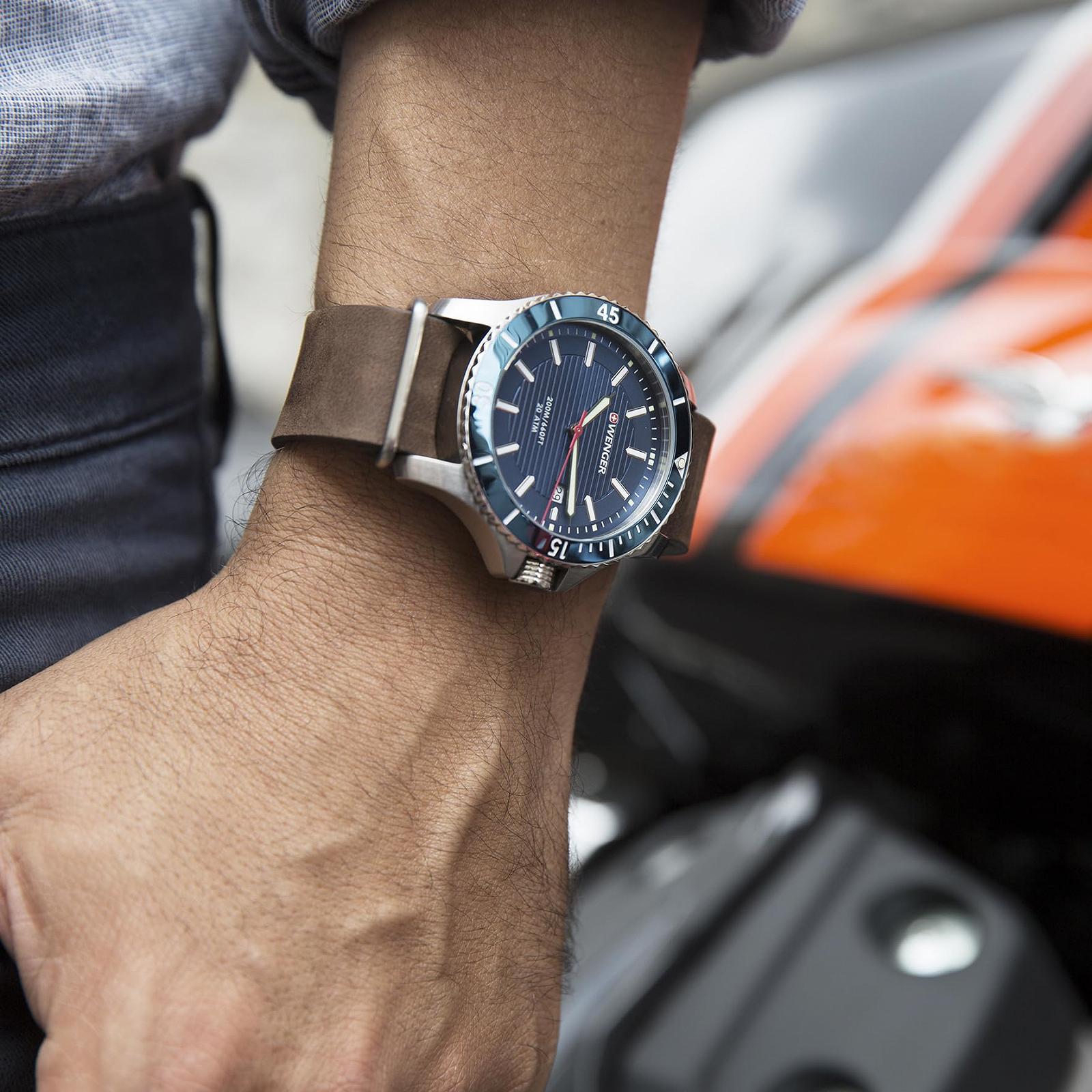 Wenger Unisex Analog Quarz 01.0641.121 с кожаным ремешком, фото №4