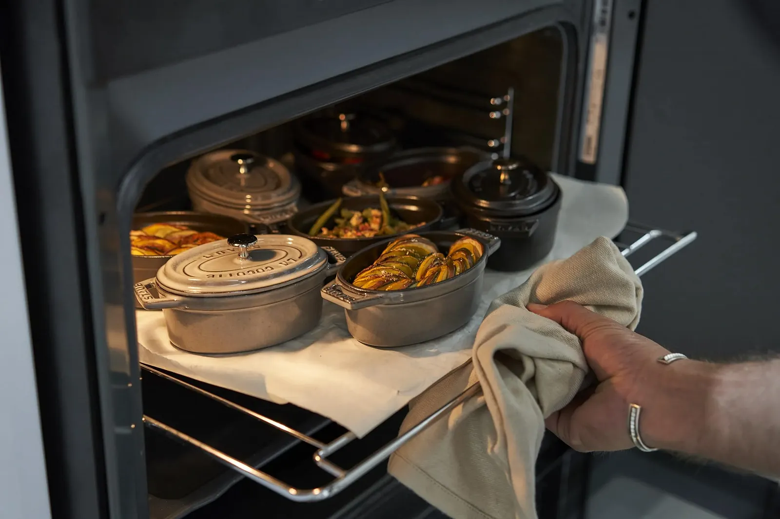 Кокотниця Staub Mini Oval Cocotte 1101118 чавунна 11 см графітовий сірий, фото №7