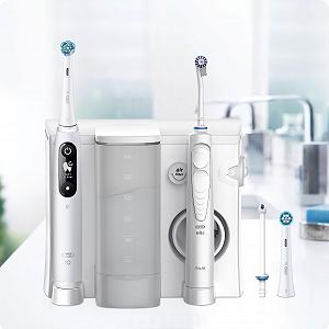 Ирригатор Oral-B Oral Health Center с технологией Oxyjet для чистки зубов, 2 сменные насадки и электрическая зубная щетка iO Series 6, 2 сменные щетки, 5 режимов для ухода за зубами, белый synthetic.ua - Фото 1