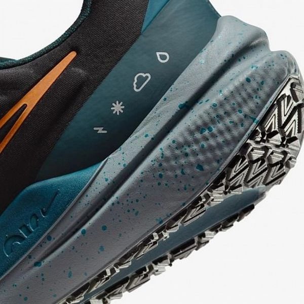 Кросівки Nike Air Winflo 9 Shield 46, фото №2