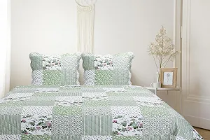 Покрывало лоскутное Autrefois Patchwork Зеленый April 230 x 250 см с 2 наволочками 65 x 65 см стеганое Двуспальная Цветочный - Фото 1
