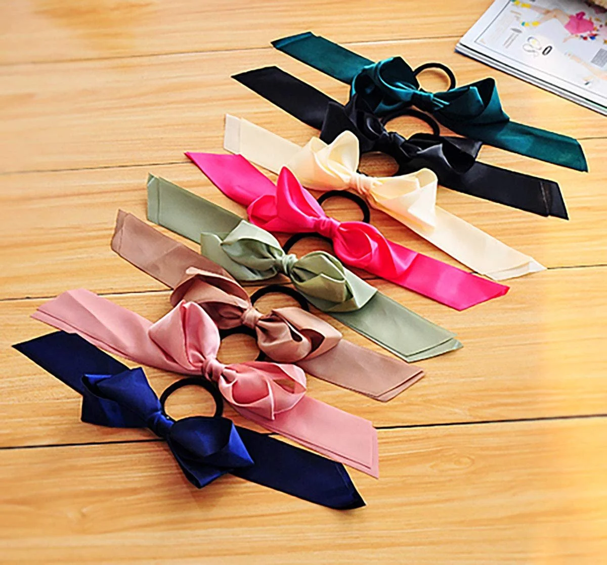 Пов'язка на голову з бантом атласна 6 шт., фото №6 Пов'язка на голову з бантом атласна 6 шт., фото №6