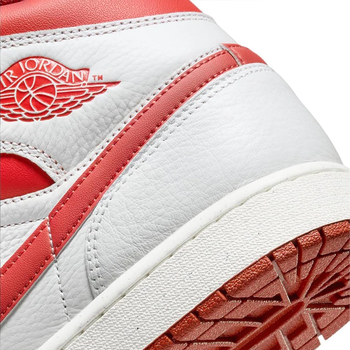 Кроссовки NIKE Air Max Plus мужские беговые 852630, фото №6 Кроссовки NIKE Air Max Plus мужские беговые 852630, фото №6