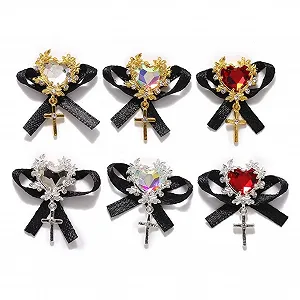 Украшения для ногтей Бабочки Кристалл 3D Сердце Бриллиант 1,5 x 2,8 см Цвет: 35 EU, 50 шт synthetic.ua - Фото 1