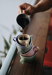 Чашка Beat 0.26 л з рельєфною кольоровою глазур'ю Dusky Pink synthetic.ua - Фото 1