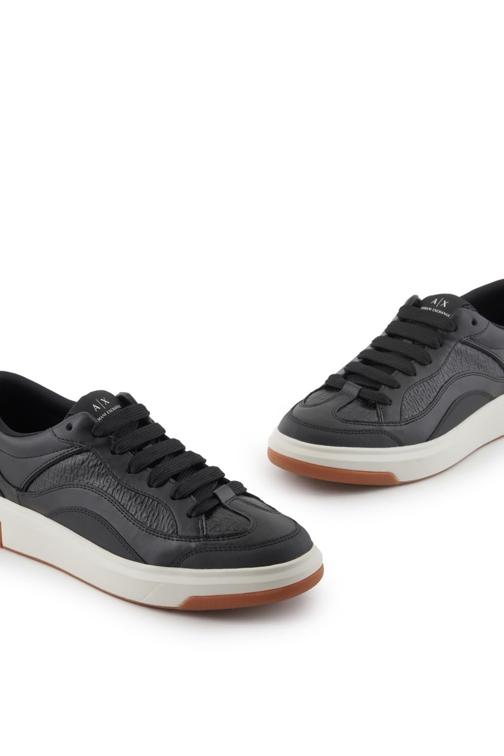 Кроссовки Armani Exchange Venice с объемным логотипом, фото №4 Кроссовки Armani Exchange Venice с объемным логотипом, фото №4