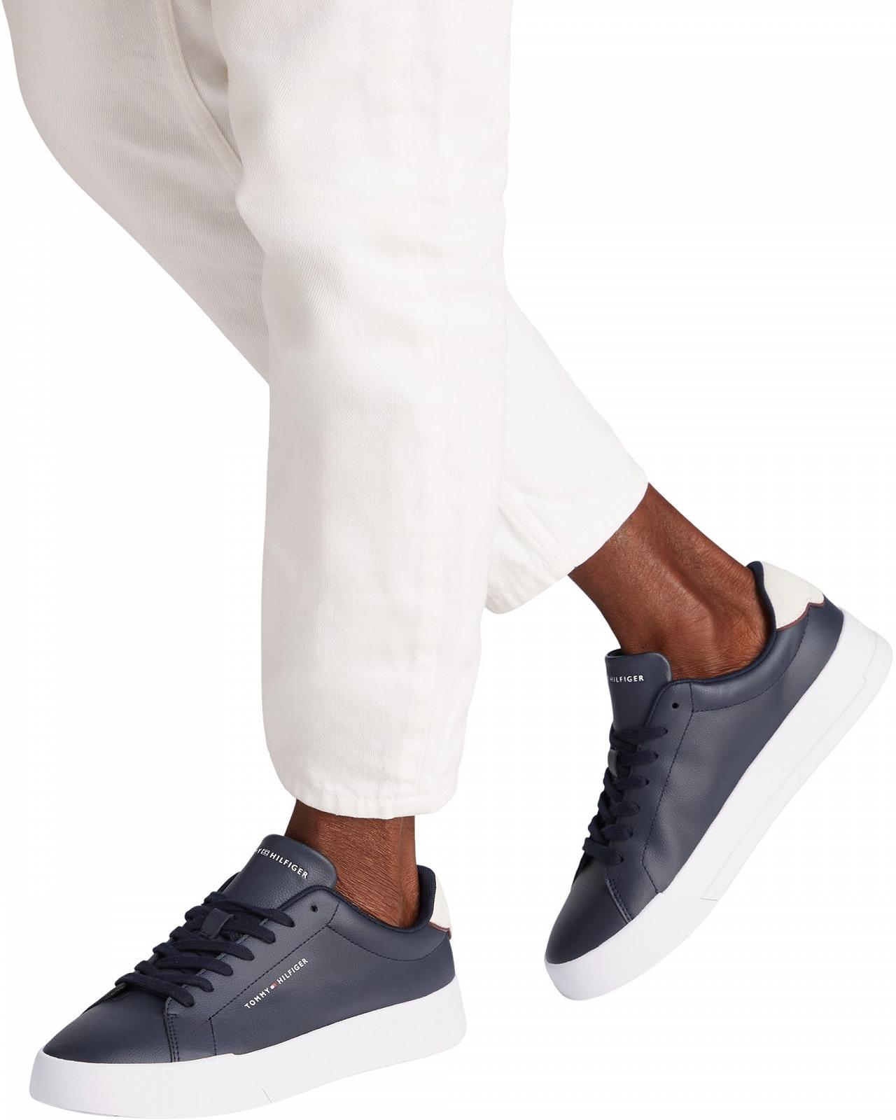 Кроссовки Tommy Hilfiger Low Court Leather Detail Essential, фото №6 Кроссовки Tommy Hilfiger Low Court Leather Detail Essential, фото №6