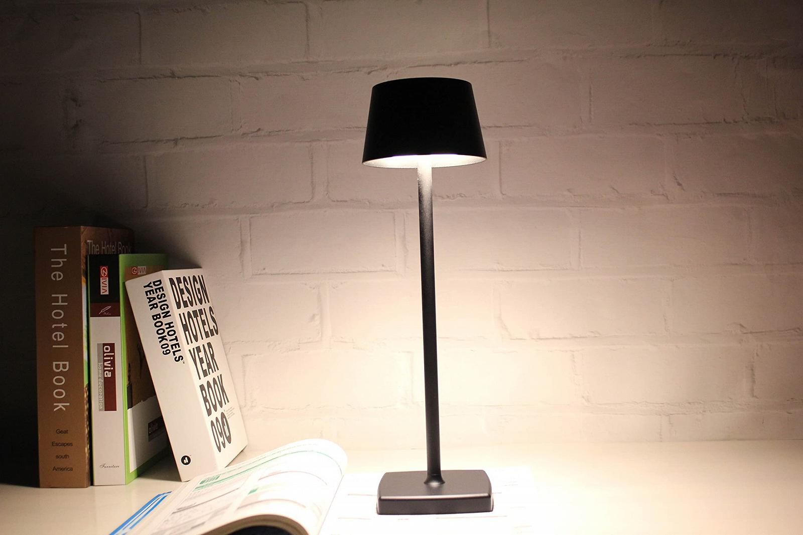 Настільна лампа Soul & Saints Premium LED 200 лм 3000 К Матовий чорний, фото №7