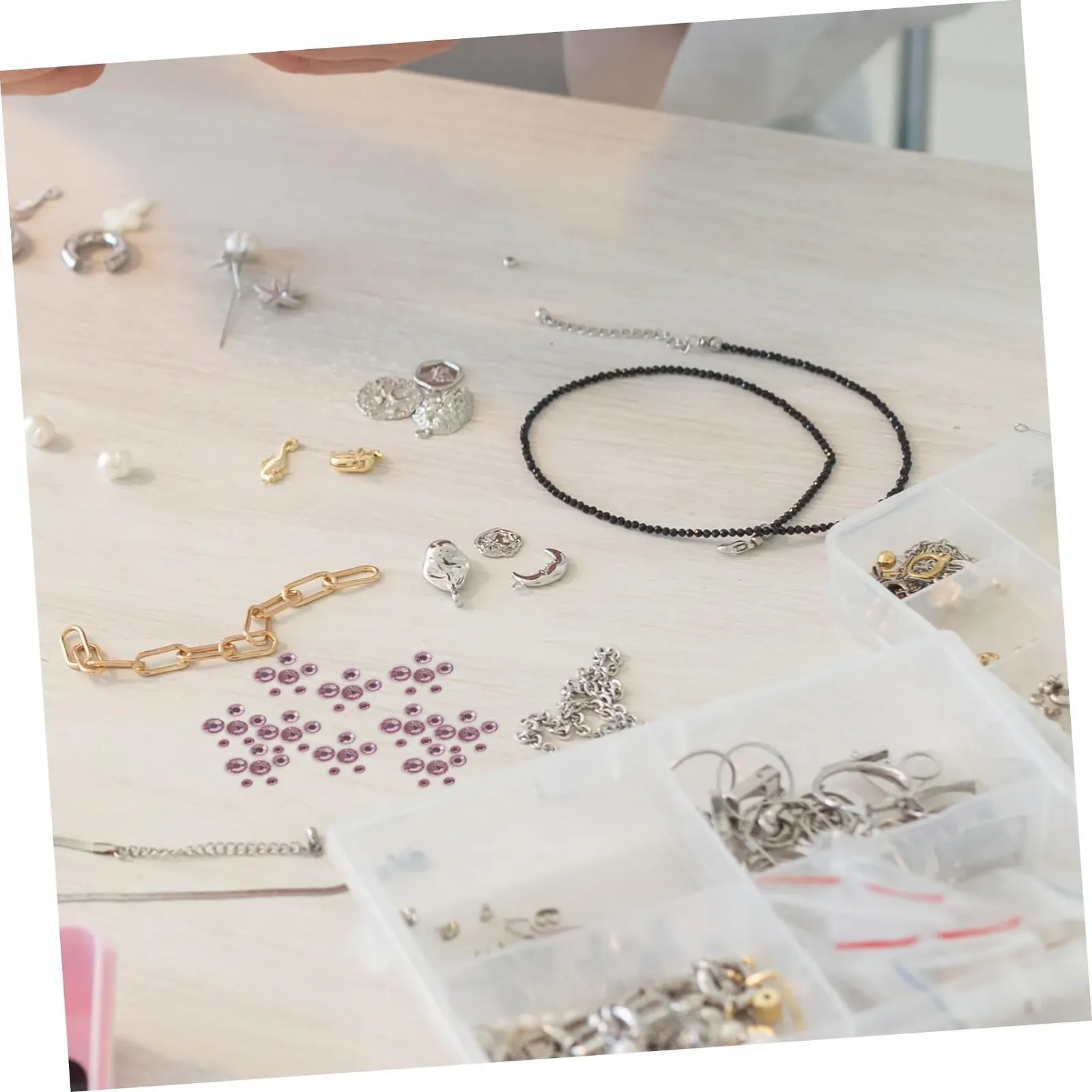 Наклейки зі Стразами Безімені Плоскі Акрилові Самоцвіти для Обличчя Ювелірні Вироби Вишневий Цвіт, фото №8