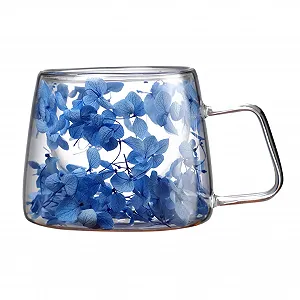 Скляна кавова чашка з квітами всередині, креативна двошарова склянка з сухоцвітами 200 мл - Фото 1