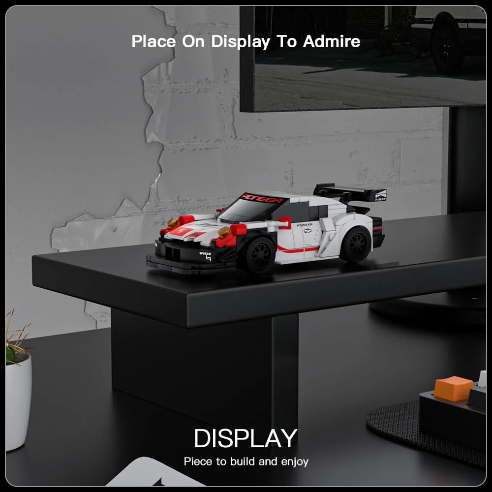 Конструктор Гоночный Автомобиль Mould King Speed Champion 27010 911 RSR Спортивный Автомобиль с Акриловой Витриной, 349 деталей, фото №3 Конструктор Гоночный Автомобиль Mould King Speed Champion 27010 911 RSR Спортивный Автомобиль с Акриловой Витриной, 349 деталей, фото №3