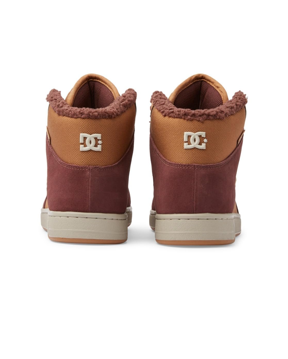 Високі шкіряні кросівки DC Shoes Manteca 4 Hi WR для чоловіків, фото №6 Високі шкіряні кросівки DC Shoes Manteca 4 Hi WR для чоловіків, фото №6