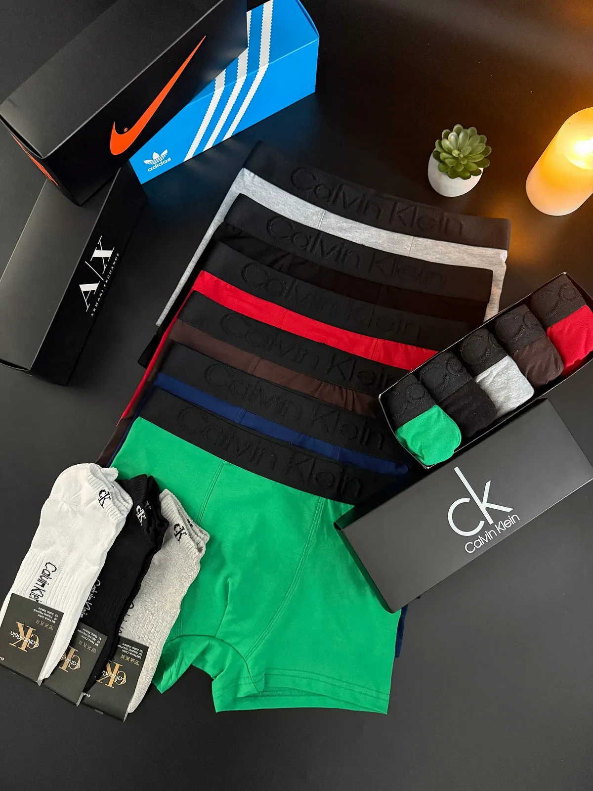 Мужские боксёрские трусы комплект Calvin Klein разноцветные, фото №4