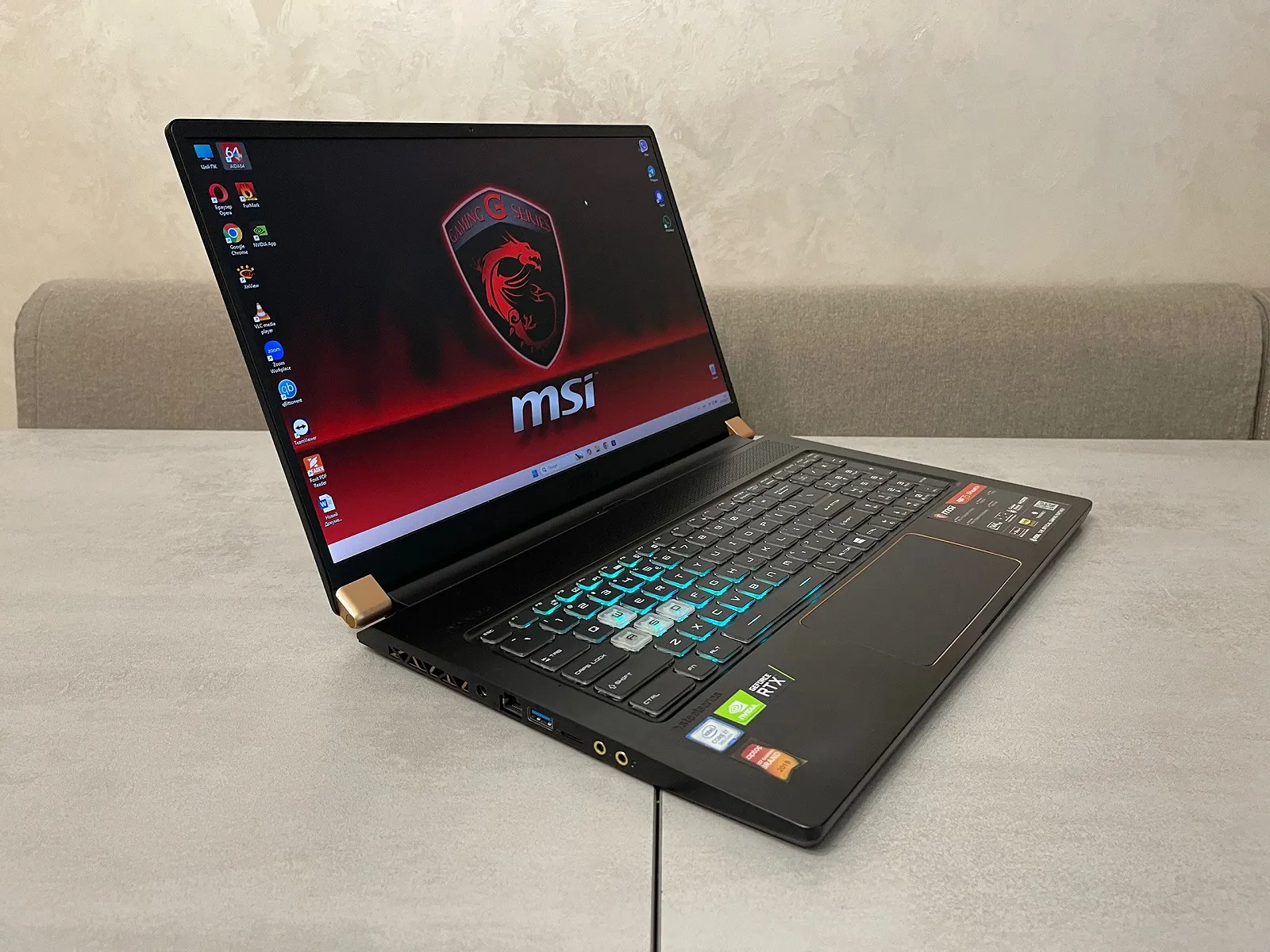 Ігровий ноутбук MSI GS75 Stealth 9SF-243US, 17,3 FHD IPS 144Hz, i7-9750H, 16GB, 1TB, nVidia GeForce RTX 2070 8GB, фото №3 Ігровий ноутбук MSI GS75 Stealth 9SF-243US, 17,3 FHD IPS 144Hz, i7-9750H, 16GB, 1TB, nVidia GeForce RTX 2070 8GB, фото №3