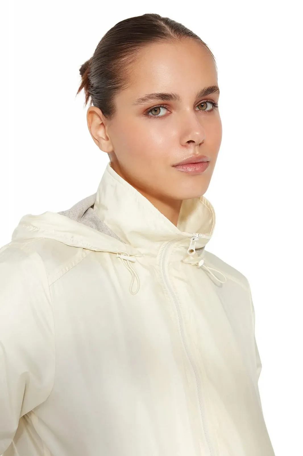 Женская зимняя куртка TRENDYOL Базовая однотонная, фото №6