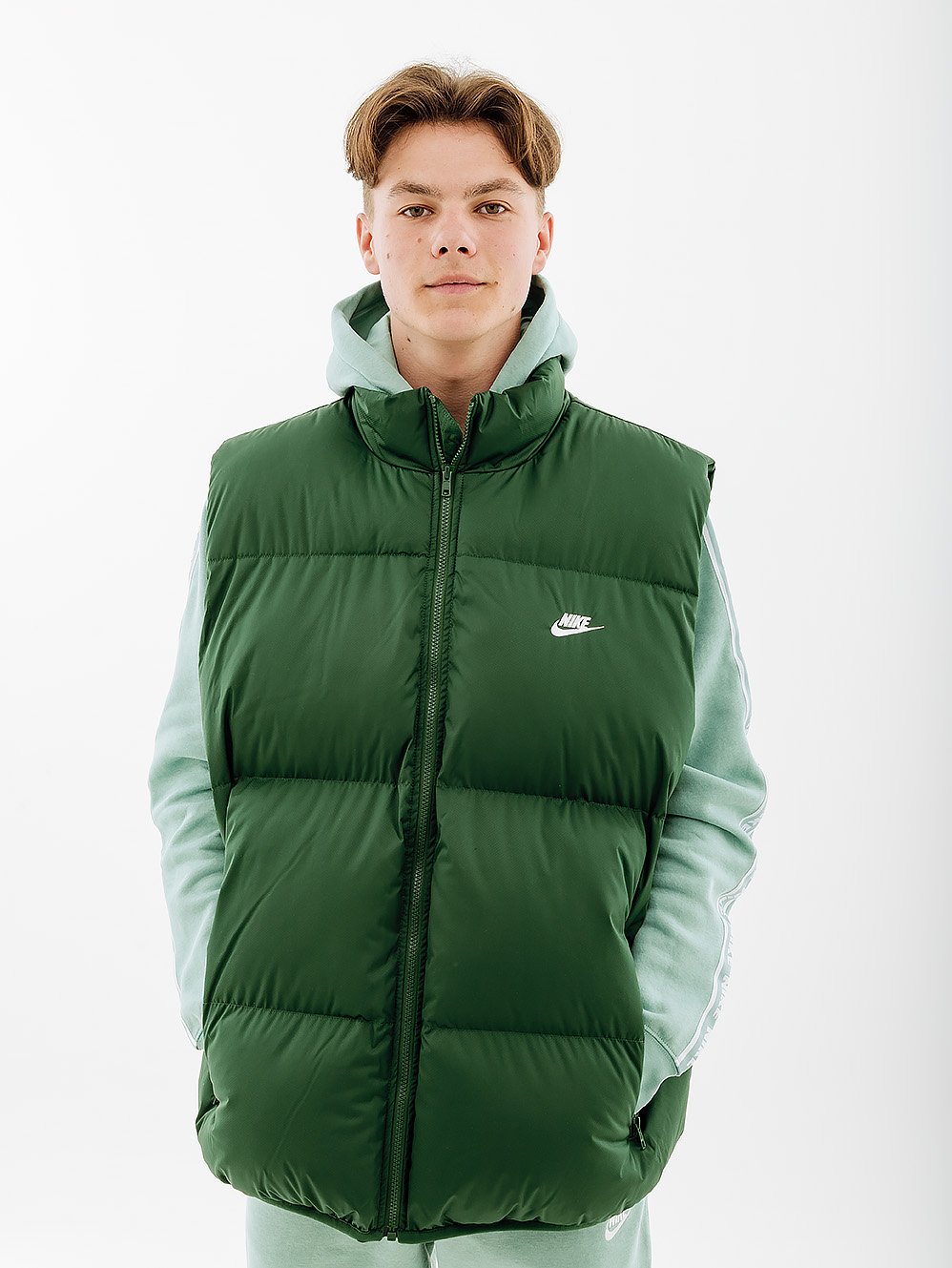 Жилетка Nike CLUB PUFFER XL, фото №1