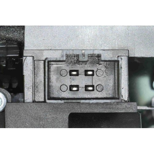 Замок багажника VEMO V10-85-2351 Green Mobility Parts для VW VAG, фото №3 Замок багажника VEMO V10-85-2351 Green Mobility Parts для VW VAG, фото №3