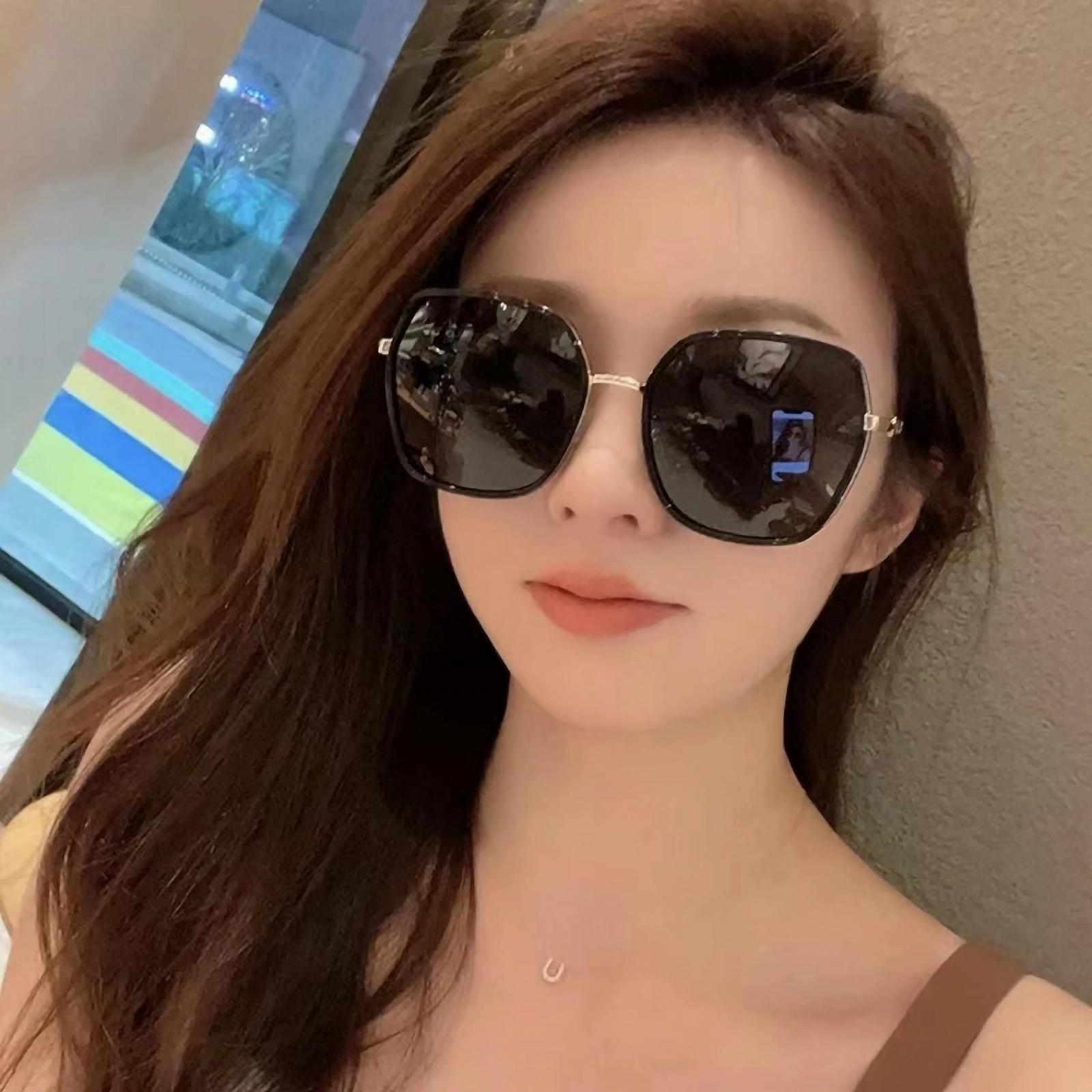 Поляризовані сонцезахисні окуляри Жіночі YAVO-EU UV 400 Вінтажні Поляризовані Великі Для подорожей, водіння та риболовлі, фото №6 Поляризовані сонцезахисні окуляри Жіночі YAVO-EU UV 400 Вінтажні Поляризовані Великі Для подорожей, водіння та риболовлі, фото №6