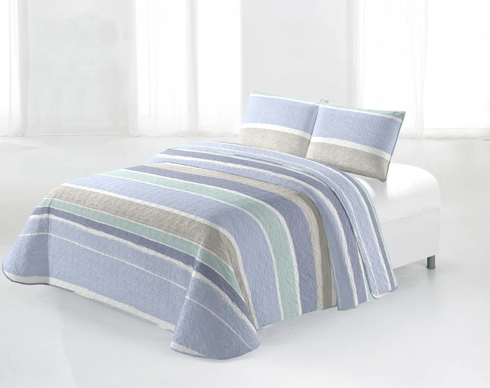 Покривало Miracle Home Melgar Ultras, 280 x 265 см, для ліжка 180 см, фото №1 Покривало Miracle Home Melgar Ultras, 280 x 265 см, для ліжка 180 см, фото №1