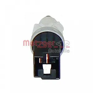 Выключатель стоп-сигнала METZGER 0911023 для FIAT CITROËN/PEUGEOT synthetic.ua - Фото 1