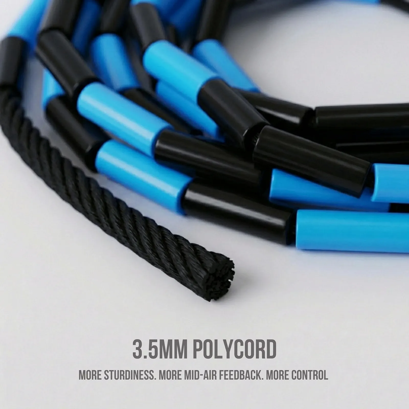 Скакалка Elevate Rope Beaded 3 м Регульована Чорна/Біла, фото №5 Скакалка Elevate Rope Beaded 3 м Регульована Чорна/Біла, фото №5