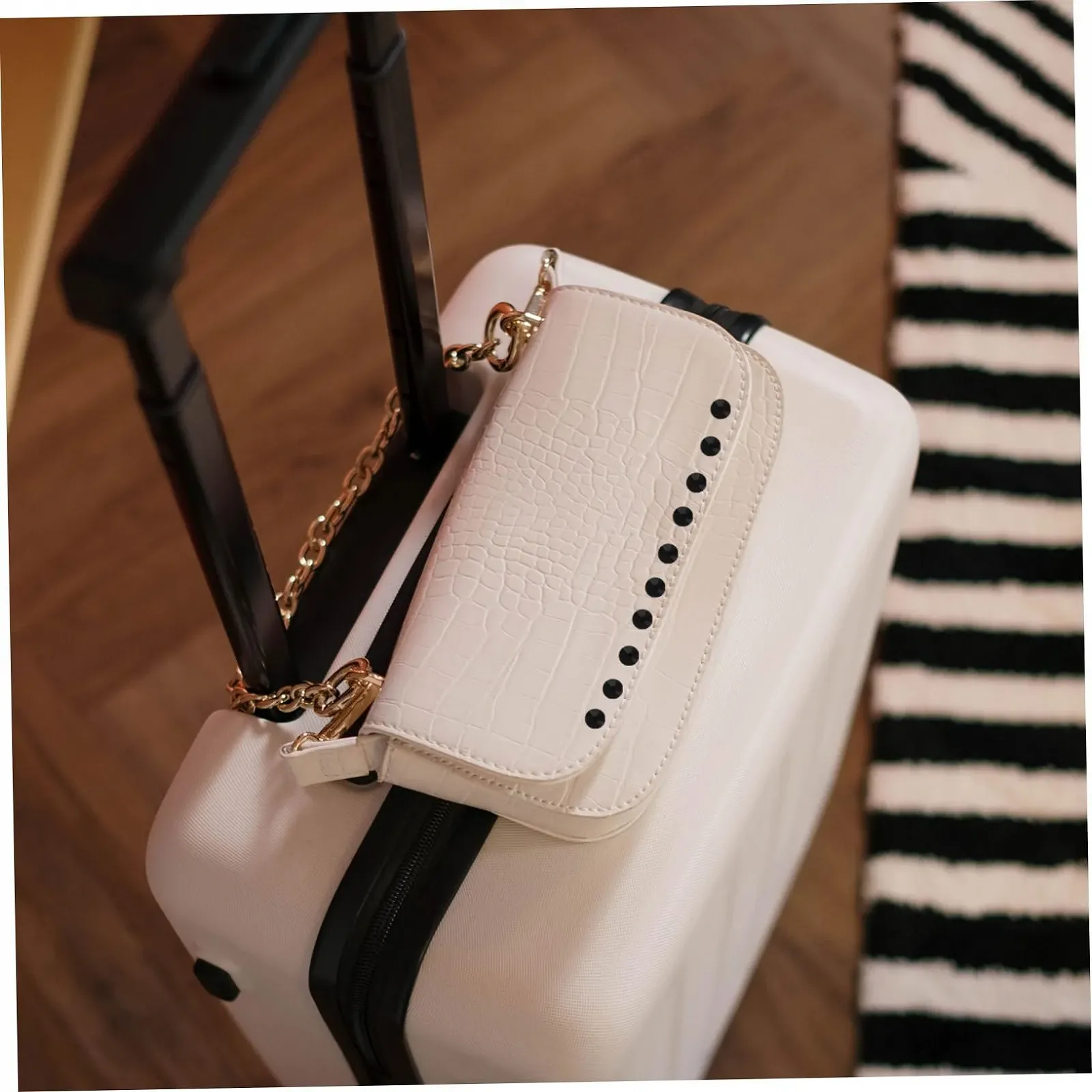 Стрази Mikinona 2 упаковки, плоскі, для високоякісні блискучі камені для креативного дизайну нігтів в кожній упаковці, фото №3