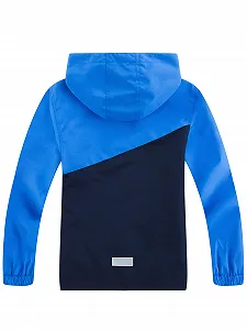 Ветрозащитная и водонепроницаемая детская куртка YoungSoul Цветной блок synthetic.ua - Фото 1
