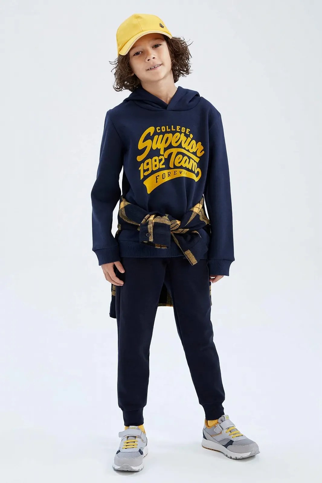 Толстовка з капюшоном DeFacto для хлопчиків, фото №3 Толстовка з капюшоном DeFacto для хлопчиків, фото №3