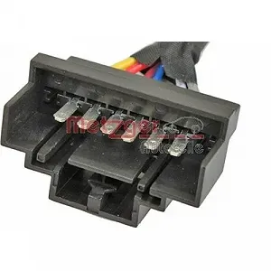 Кабель-адаптер заднього ліхтаря METZGER 2323001 для FIAT CITROËN PEUGEOT synthetic.ua - Фото 1