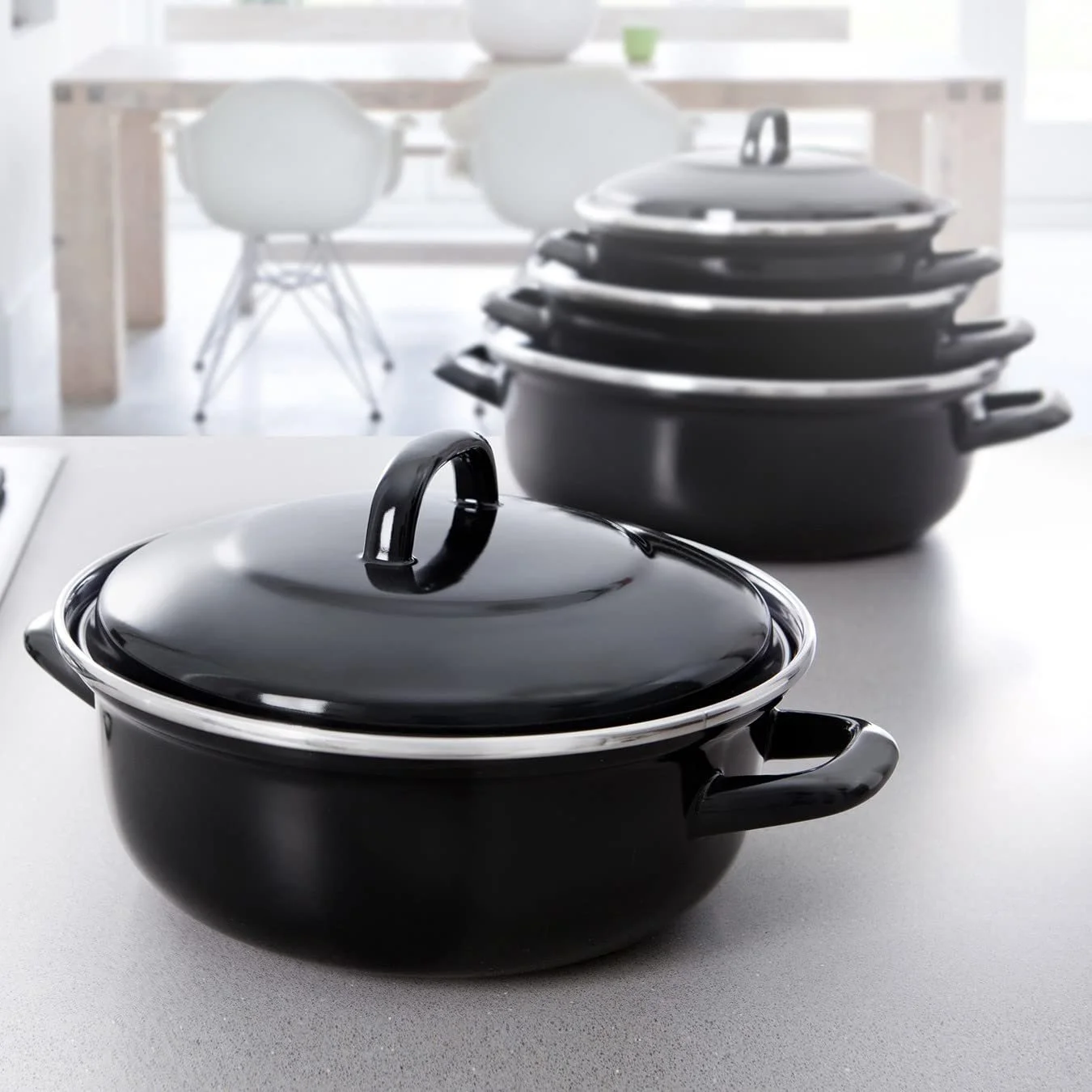 Каструля BK Fortalit 22 см 5 л емальована для індукції з двосторонньою кришкою чорно-синя, фото №4 Каструля BK Fortalit 22 см 5 л емальована для індукції з двосторонньою кришкою чорно-синя, фото №4