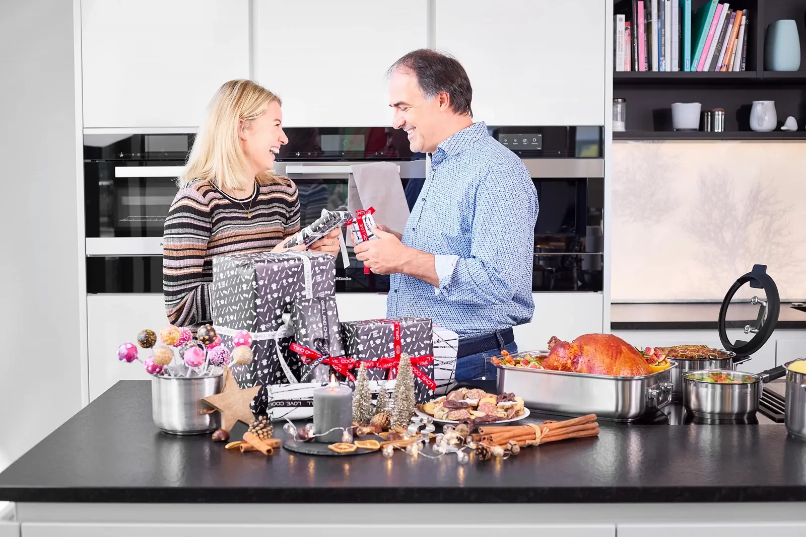 Форма для запекания RÖSLE 8 л 37 × 27 см прямоугольная нержавеющая сталь, фото №4 Форма для запекания RÖSLE 8 л 37 × 27 см прямоугольная нержавеющая сталь, фото №4