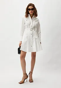 Жіноча сукня GUESS by Marciano Pristine Elegance Білий - 42 synthetic.ua - Фото 1