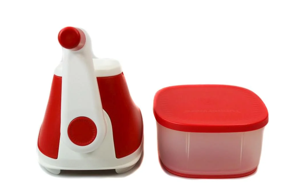 Универсальная терка Tupperware Chef Food Chef D126 для орехов, сыра, фото №3