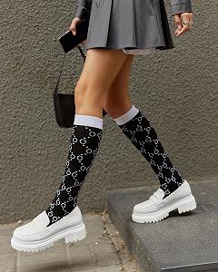 Черные гольфы ниже колена с рисунком для девушки synthetic.ua - Фото 1