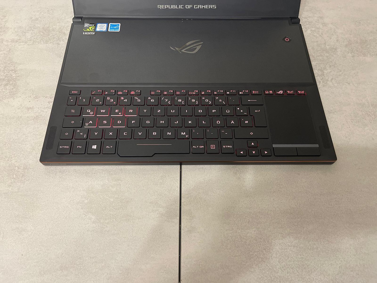 Ігровий ноутбук Asus ROG Zephyrus GX501VI-GZ020T, 15,6 FHD IPS 120Hz, i7-7700HQ, 16GB, 1TB, nVidia GeForce GTX 1080 8GB, фото №6