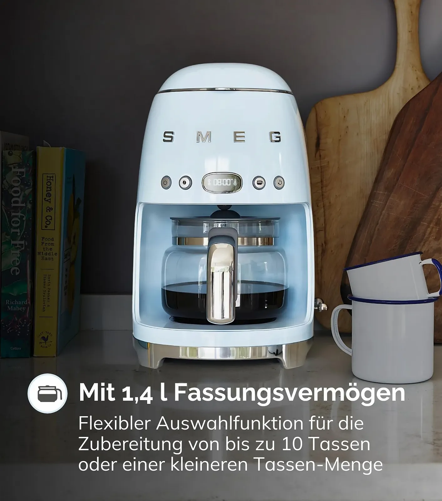 Капельная кофеварка Smeg DCF02BLEU 12 чашек 1050 Вт черная, фото №2