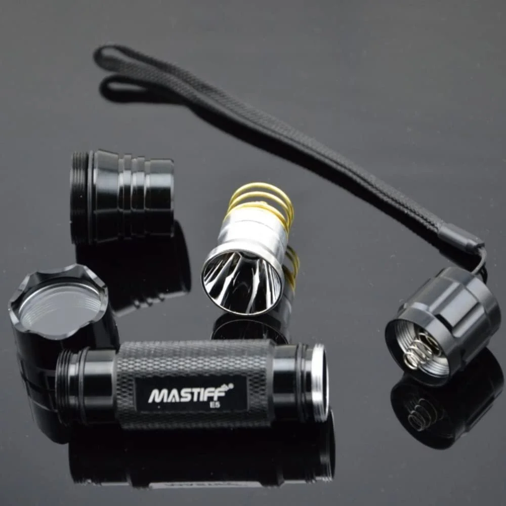 Ліхтар Mastiff E5 3 режими LED 700 люмен, фото №4