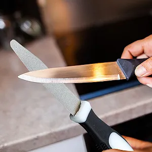 Точильний камінь двосторонній нековзний для ножиць садових та кухонних інструментів synthetic.ua - Фото 1