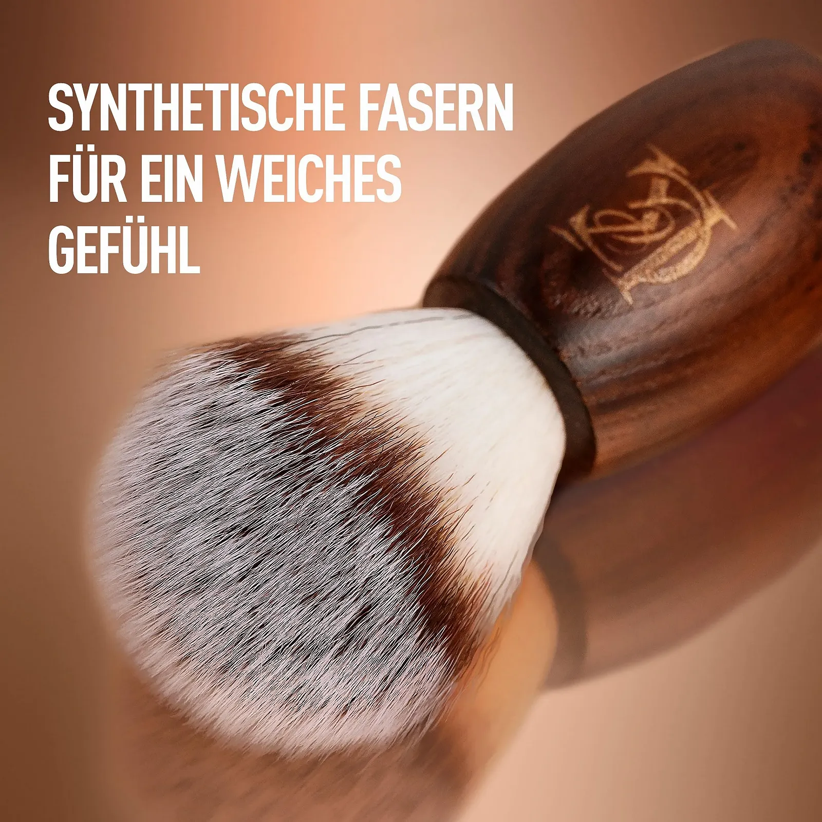 Помазок для бритья King C. Gillette Beard Care с мягкой щетиной и деревянной ручкой, фото №4 Помазок для бритья King C. Gillette Beard Care с мягкой щетиной и деревянной ручкой, фото №4