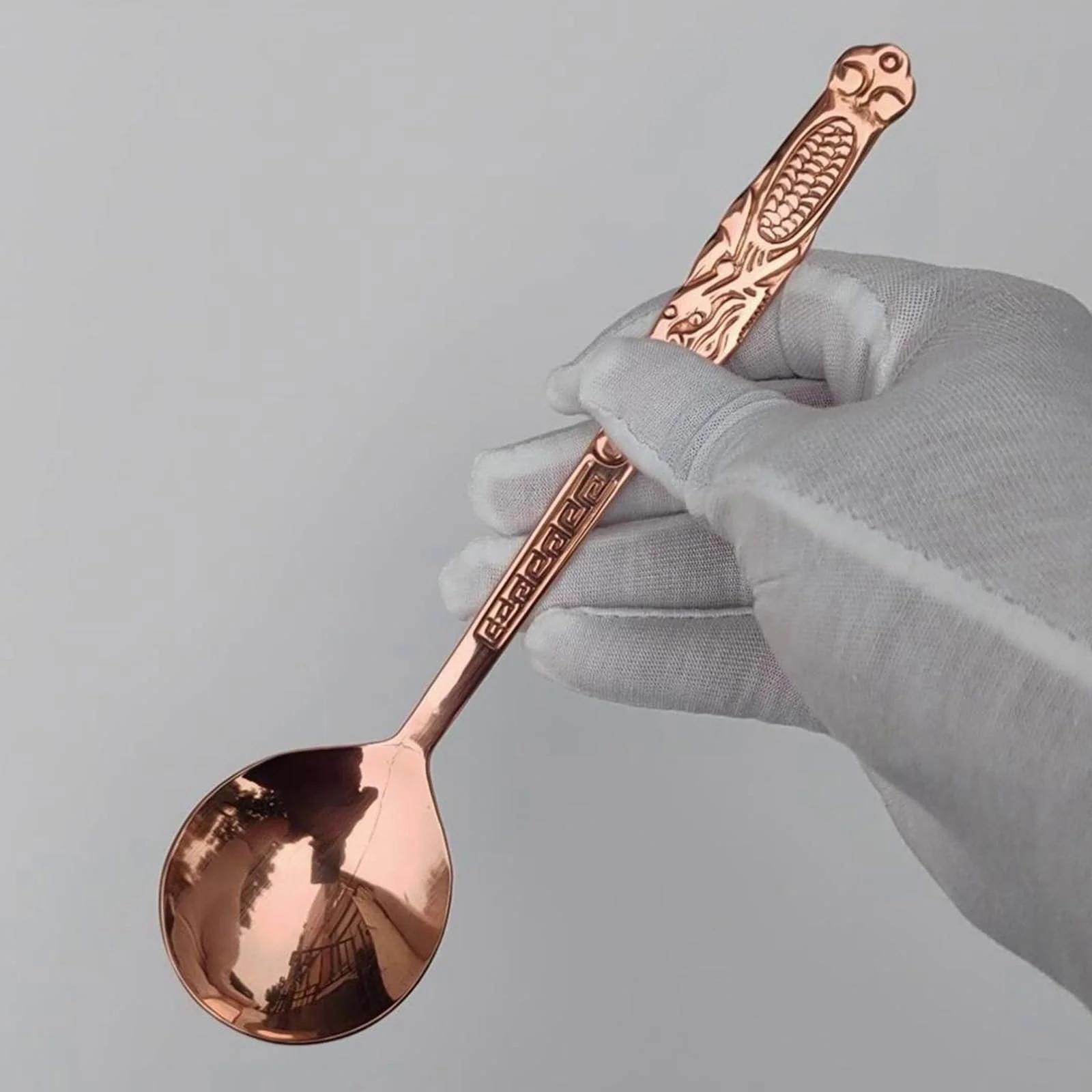 Ложка 100% Pure Copper кована, старовинний візерунок, 20 см, для сімейних обідів, ресторанів, десертів, тортів, морозива, фото №7 Ложка 100% Pure Copper кована, старовинний візерунок, 20 см, для сімейних обідів, ресторанів, десертів, тортів, морозива, фото №7