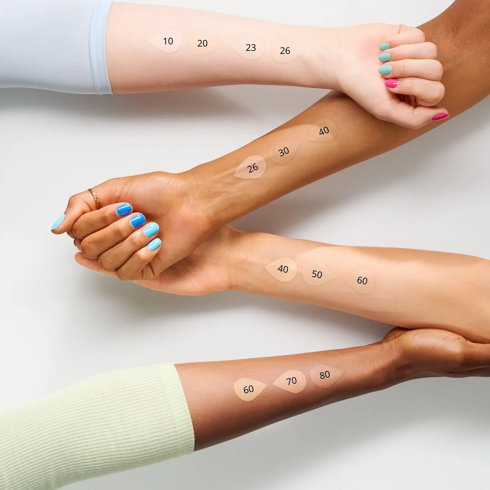 Консилер essence Camouflage+ Matte Маскирующий карандаш № 26 Natural Beige Бежевый Матовый, фото №4