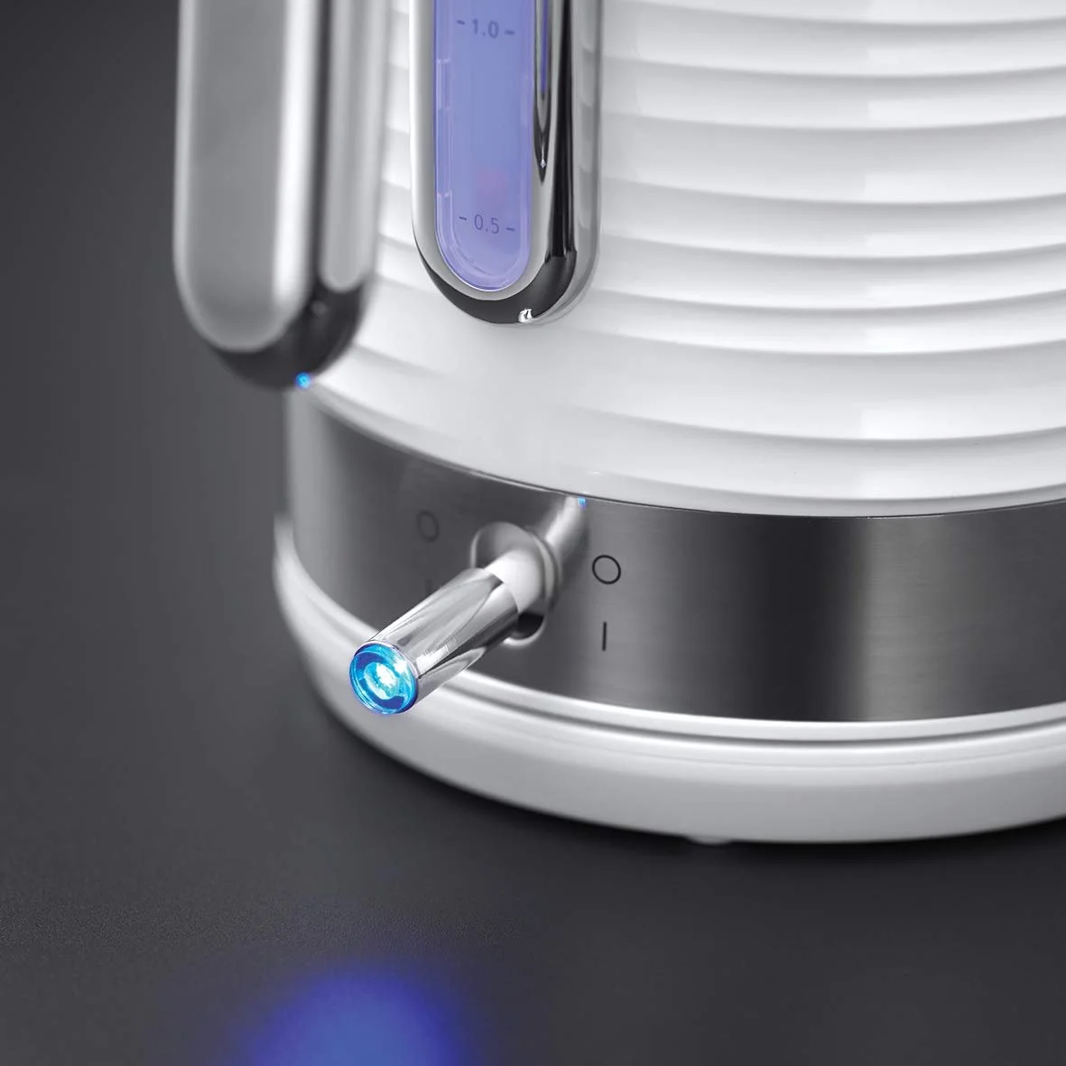 Чайник Russell Hobbs Inspire 24360-70, білий, 1.7 л, 2400 Вт, фото №6