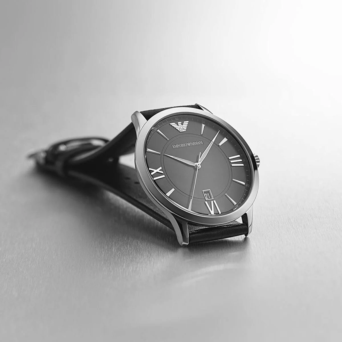 Часы Emporio Armani, мужские, кварцевый механизм с тремя стрелками, дата, размер корпуса 43 мм, кожаный ремешок, фото №6 Часы Emporio Armani, мужские, кварцевый механизм с тремя стрелками, дата, размер корпуса 43 мм, кожаный ремешок, фото №6