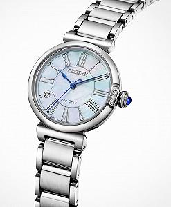Часы наручные Кварцевые Аналоговые Женские CITIZEN EM1060-87N серебряный synthetic.ua - Фото 1