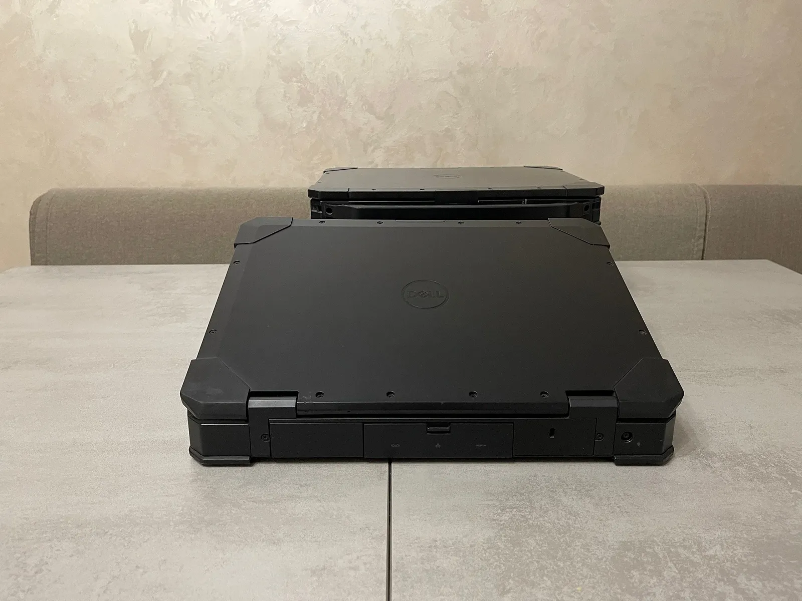 Захищений ноутбук Dell 5424 Rugged, 14" FHD IPS, i7-8650U, 32GB, 1TB, Radeon RX 540 4GB, фото №7 Захищений ноутбук Dell 5424 Rugged, 14" FHD IPS, i7-8650U, 32GB, 1TB, Radeon RX 540 4GB, фото №7